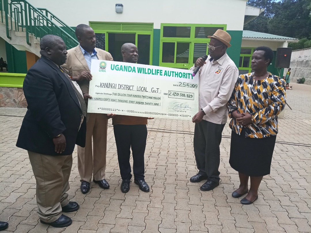 UWA Disburses 4 Billion To Communities Around Bwindi & Mgahinga