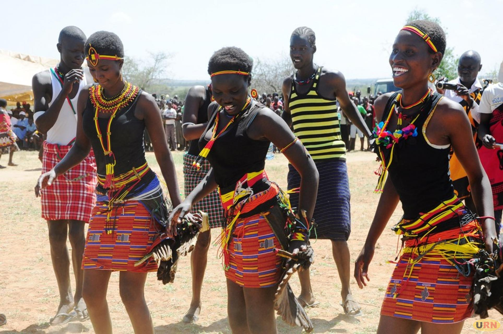 20 days Uganda Safari -Experience Uganda's Wildlife & Gorilla tour