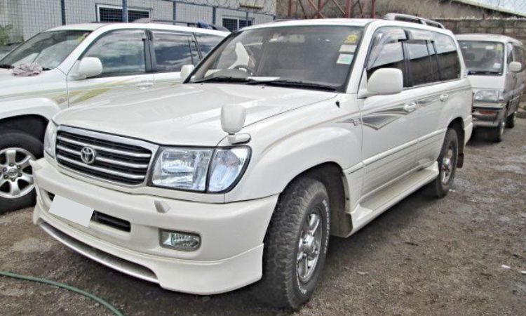 Land Cruiser V8