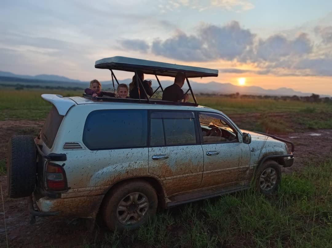 Land Cruiser V8