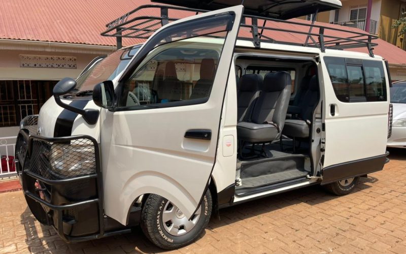 Tips for Driving a Car Rental in Uganda